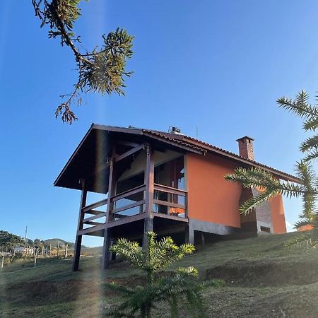 Chales Vale Das Araucarias Bairro Dos Oncas Гонсалвис Экстерьер фото